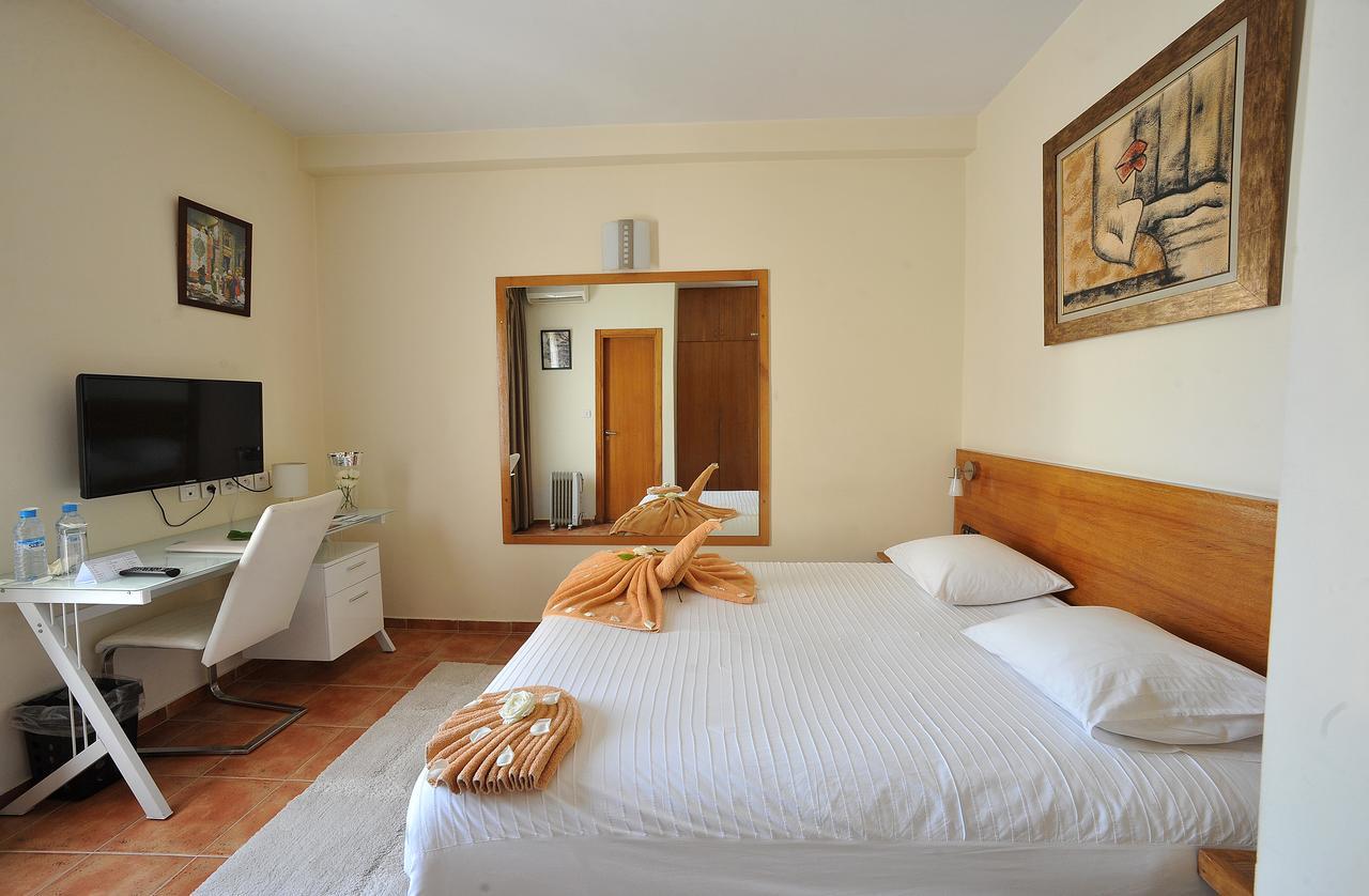 Casablanca Suites & Spa Exterior photo